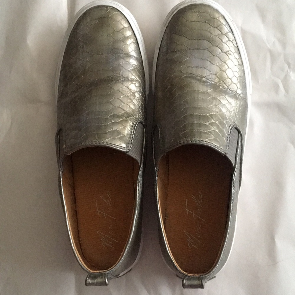 Marc Fisher Espadrilles